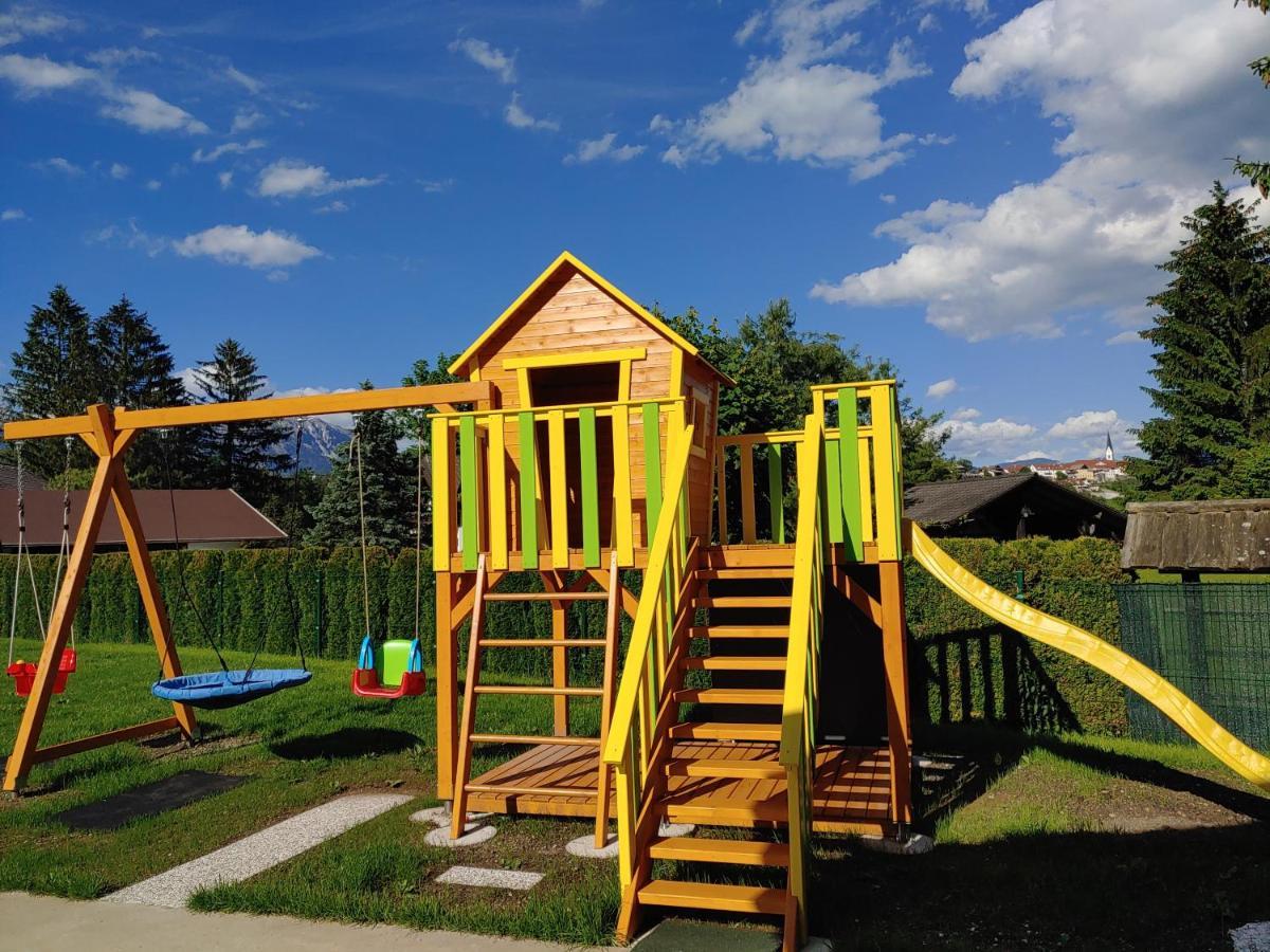 Apartments And Wellness Jelovca Radovljica Exterior foto