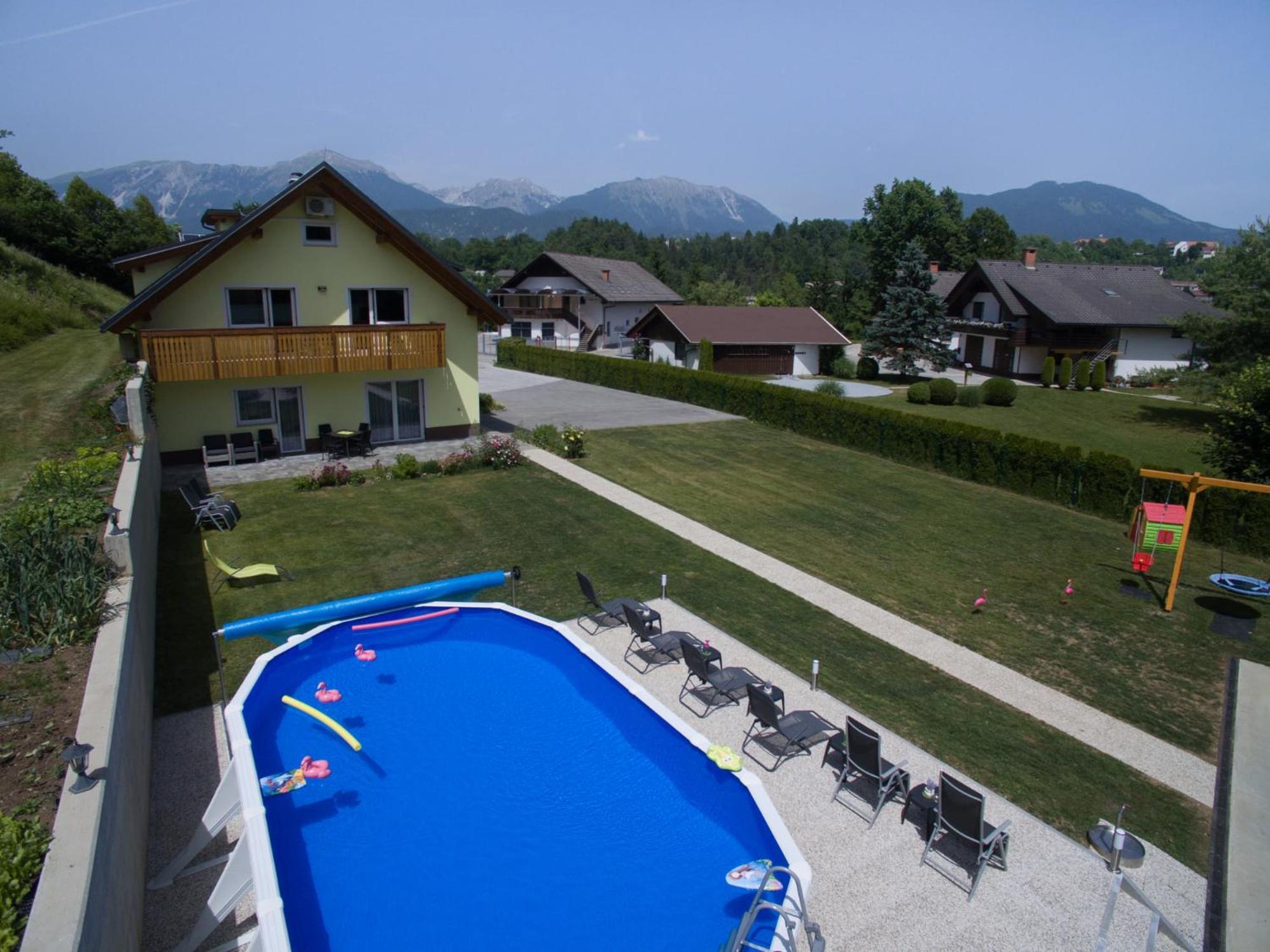 Apartments And Wellness Jelovca Radovljica Exterior foto