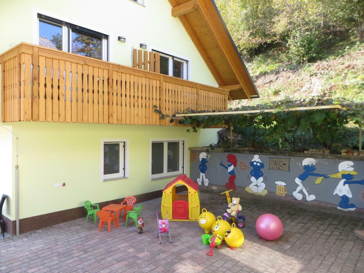 Apartments And Wellness Jelovca Radovljica Exterior foto